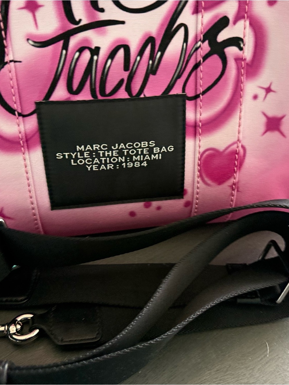 Marc Jacobs Pink Graffiti Heart Tote - Picture 2 of 7